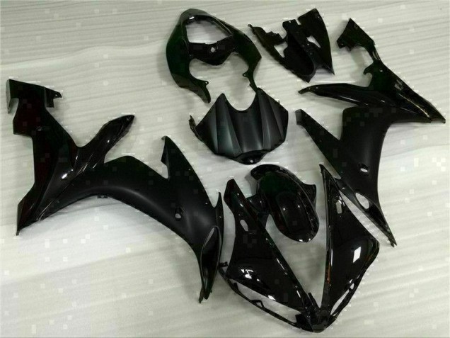 Affordable 2004-2006 Black Yamaha YZF R1 Replacement Motorcycle Fairings